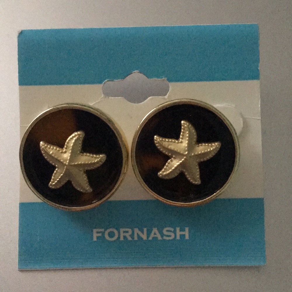 Fornash tortoise shell starfish studs